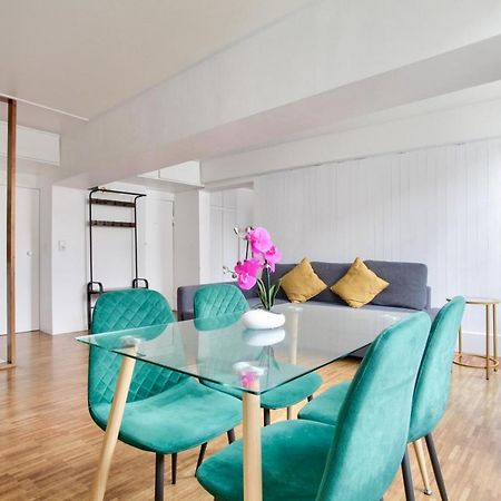 3 Bedrooms Le Marais Beauregard París Exterior foto