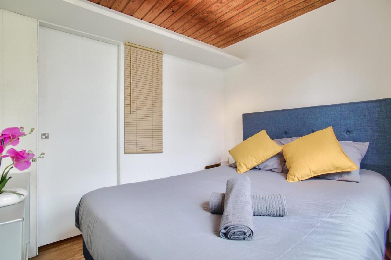 3 Bedrooms Le Marais Beauregard París Exterior foto